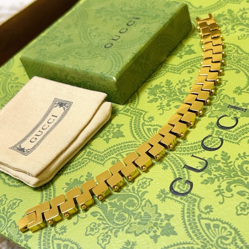 Gvc*1 bracelets